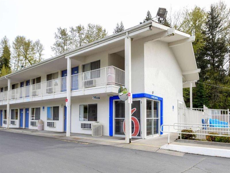 Motel 6-Kelso, Wa - Mt. St. Helens Екстер'єр фото